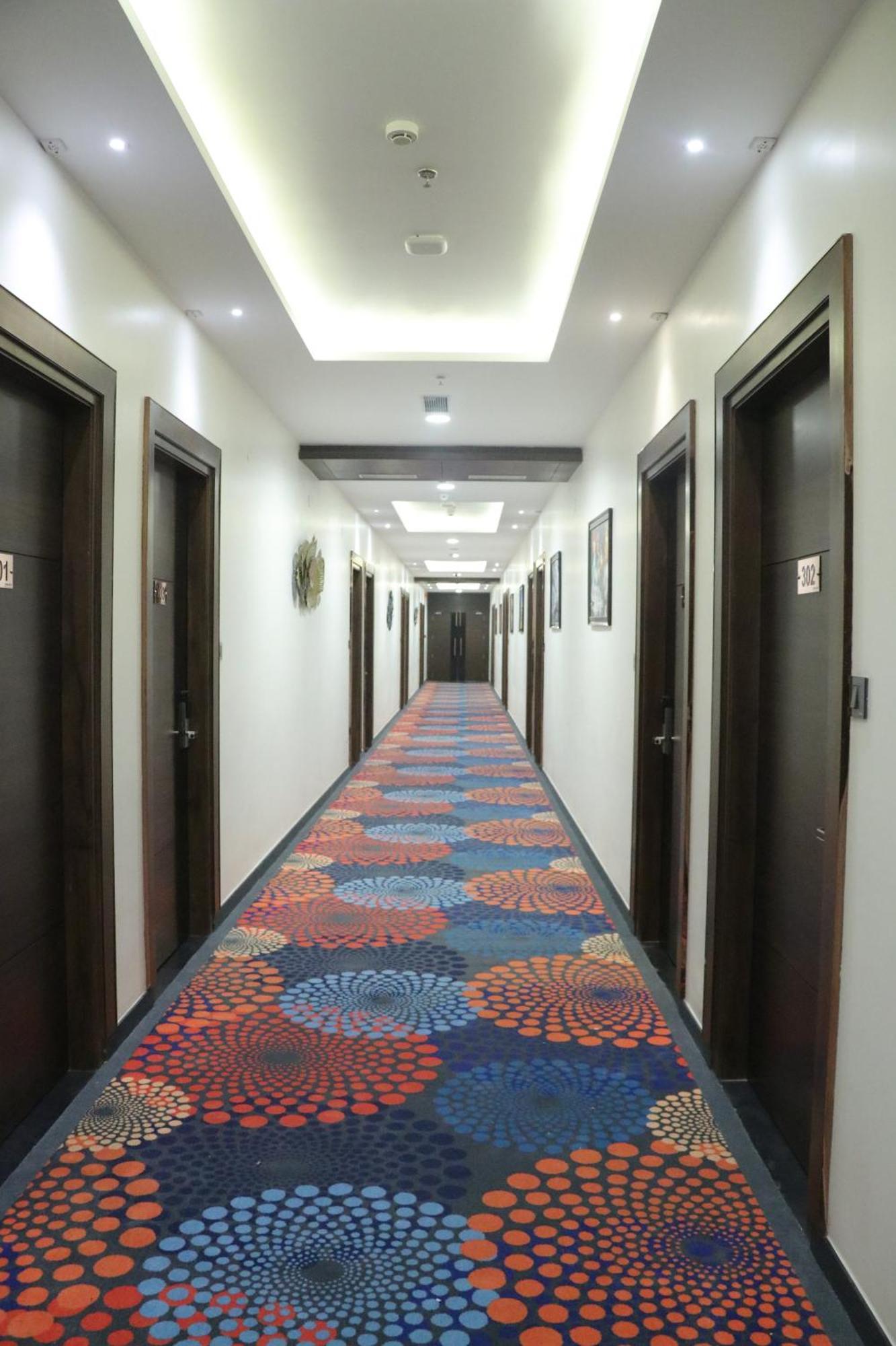 Hotel Pt Moolraj Residency Una  Exteriér fotografie