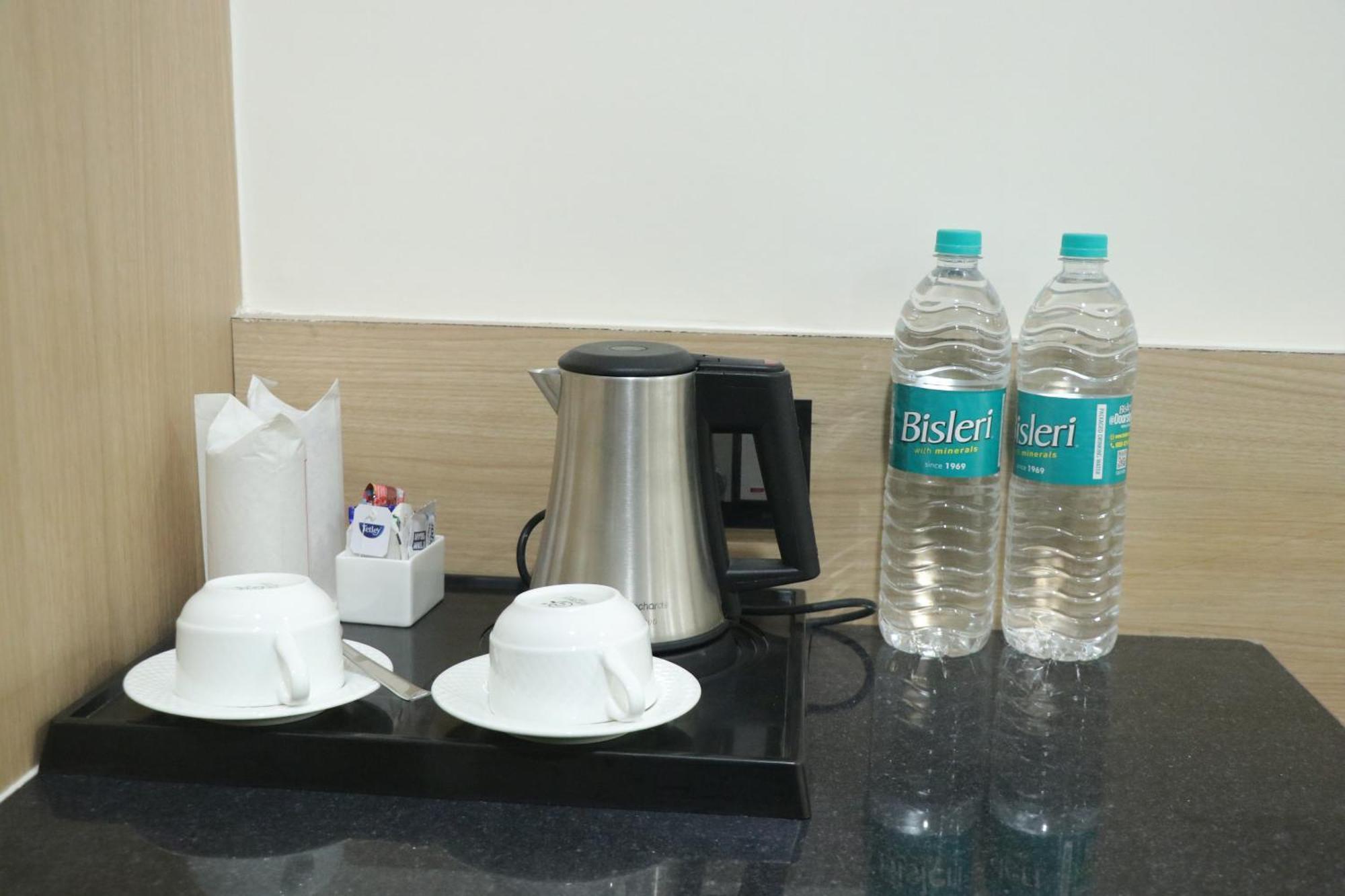 Hotel Pt Moolraj Residency Una  Exteriér fotografie